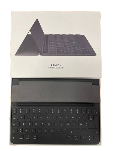 [80121001163] Apple Keyboard Smart iPad Pro 10.5 - MPTL2F/A  AZERTY (FR) - Retail Pack - Open Box - Refurb